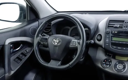 Toyota RAV4 2.00 вариатор, фото №1