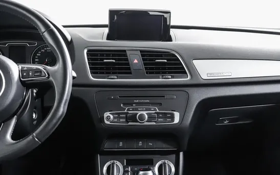 Audi Q3 2.00 робот, фото №1