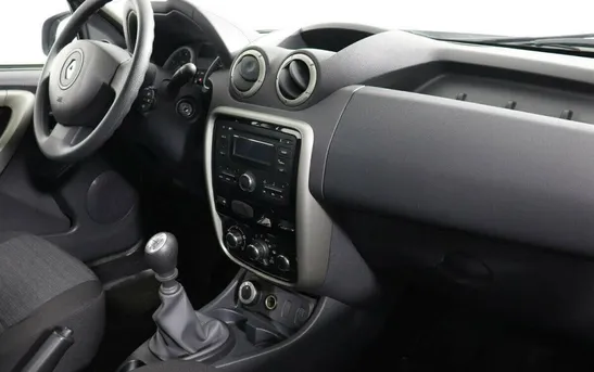 Renault Duster 1.60 механика, фото №1