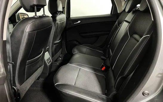 Renault Arkana 1.30 вариатор, фото №1