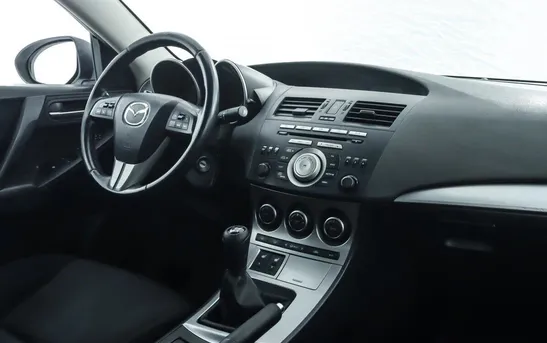 Mazda 3 1.60 механика, фото №1