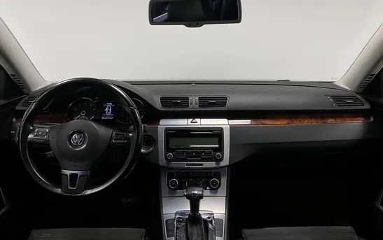 Volkswagen Passat 1.80 робот, фото №1