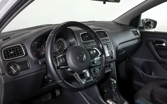 Volkswagen Polo 1.40 робот, фото №1