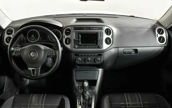 Volkswagen Tiguan 1.40 робот, фото №1