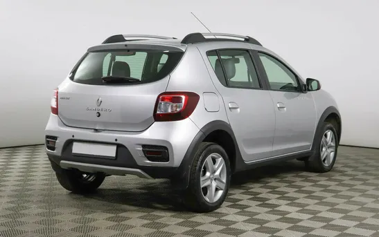 Renault Sandero 1.60 автомат, фото №1