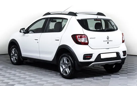 Renault Sandero 1.60 автомат, фото №1