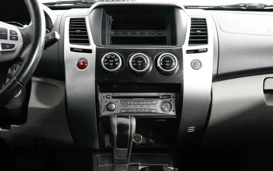 Mitsubishi Pajero Sport 3.00 автомат, фото №1