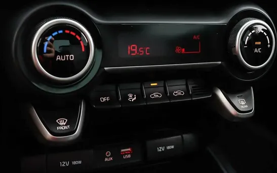 Kia Rio 1.60 механика, фото №1