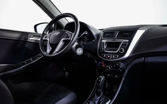 Hyundai Solaris 1.60 автомат, фото №1