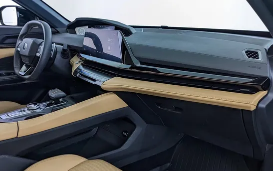 Changan UNI-V 1.50 робот, фото №1