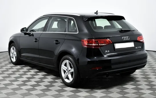 Audi A3 1.40 робот, фото №1