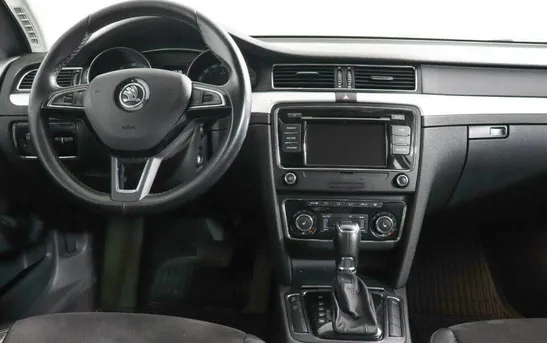 Skoda Superb 1.80 робот, фото №1