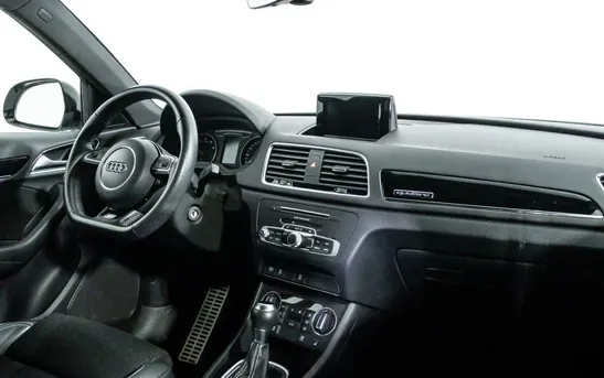 Audi Q3 2.00 робот, фото №1