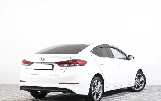 Hyundai Elantra 2.00 автомат, фото №1