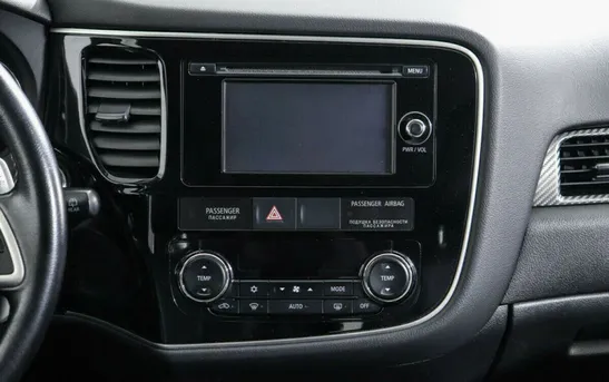Mitsubishi Outlander 2.00 вариатор, фото №1