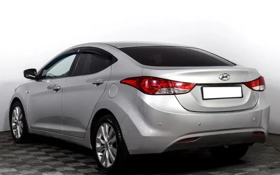 Hyundai Elantra 1.60 механика, фото №1