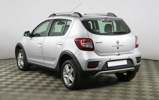 Renault Sandero 1.60 автомат, фото №1