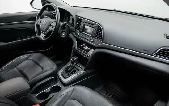 Hyundai Elantra 2.00 автомат, фото №1