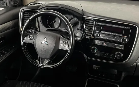 Mitsubishi Outlander 2.00 вариатор, фото №1