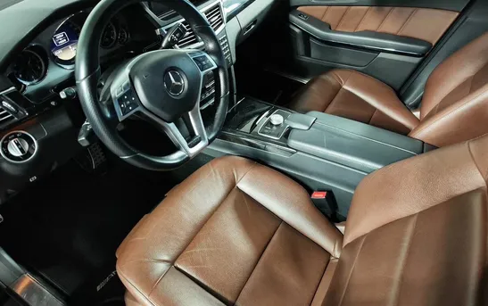 Mercedes-Benz E-Класс 3.50 автомат, фото №1