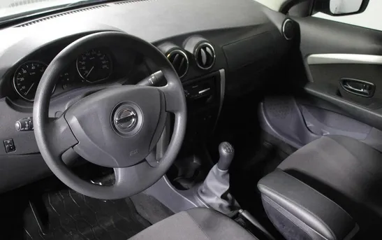 Nissan Almera 1.60 автомат, фото №1