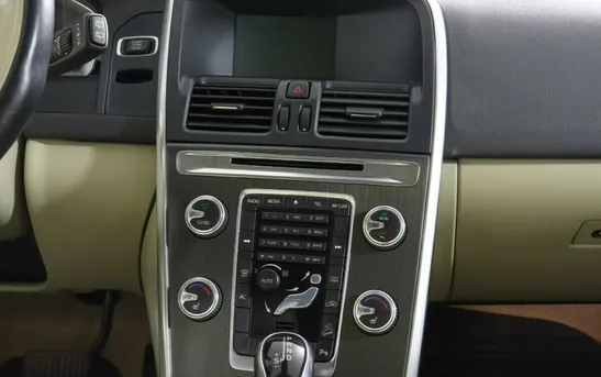 Volvo XC60 2.40 автомат, фото №1