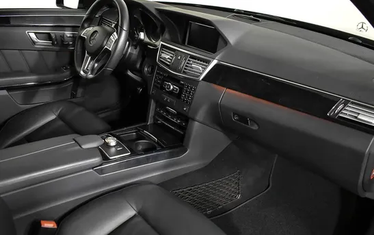 Mercedes-Benz E-Класс 3.50 автомат, фото №1