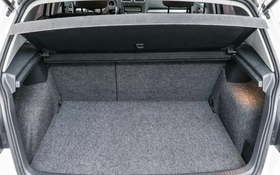 Volkswagen Golf 1.60 робот, фото №1