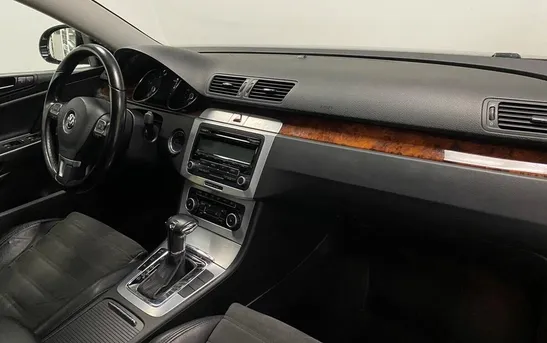 Volkswagen Passat 1.80 робот, фото №1