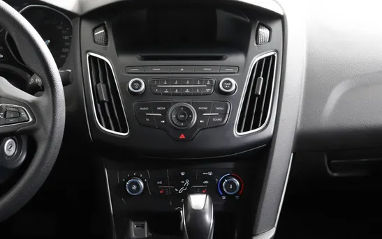 Ford Focus 1.60 робот, фото №1