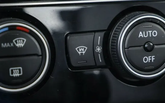 Volkswagen Jetta 1.40 робот, фото №1