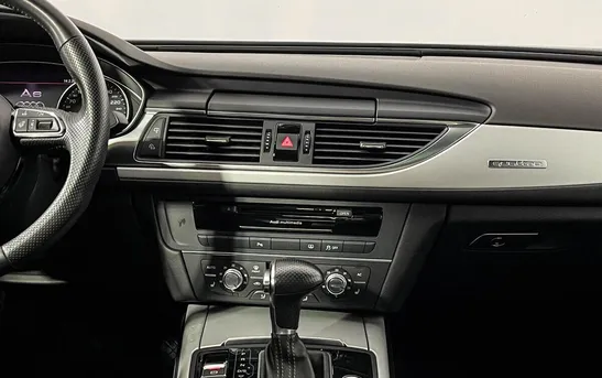 Audi A6 3.00 робот, фото №1