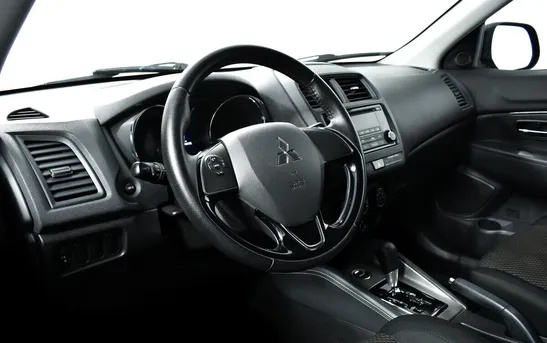 Mitsubishi ASX 2.00 вариатор, фото №1