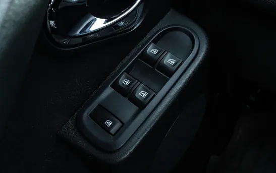 Renault Duster 2.00 автомат, фото №1