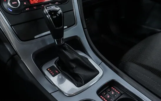 Ford Mondeo 2.00 робот, фото №1