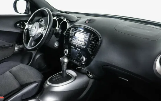 Nissan Juke 1.60 вариатор, фото №1
