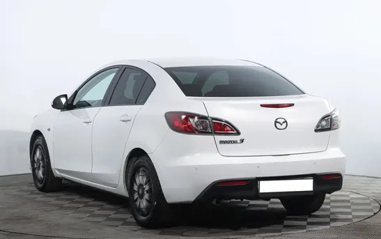 Mazda 3 1.60 механика, фото №1