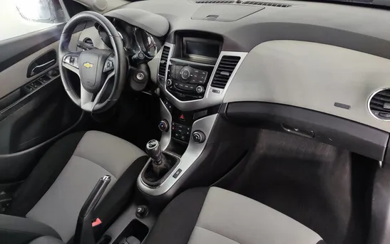 Chevrolet Cruze 1.80 механика, фото №1