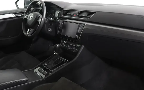 Skoda Superb 2.00 робот, фото №1