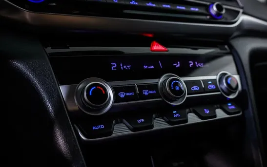 Hyundai Elantra 2.00 автомат, фото №1