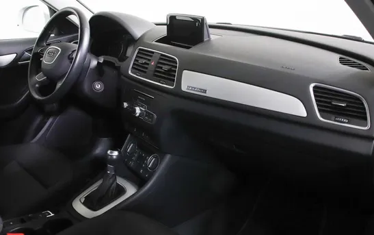 Audi Q3 2.00 робот, фото №1