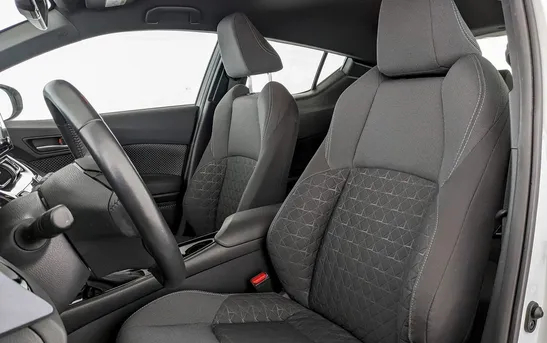 Toyota C-HR 2.00 вариатор, фото №1