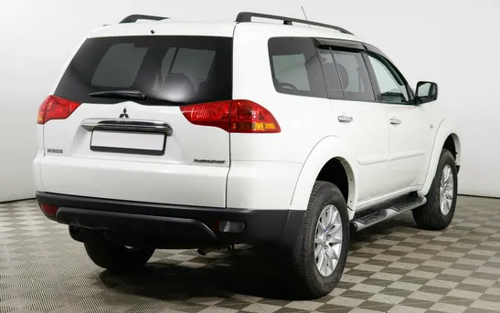 Mitsubishi Pajero Sport 3.00 автомат, фото №1