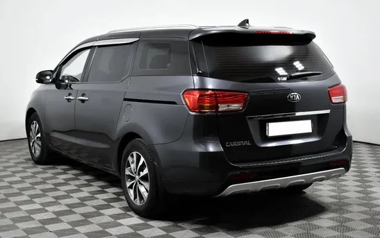 Kia Carnival 2.20 автомат, фото №1