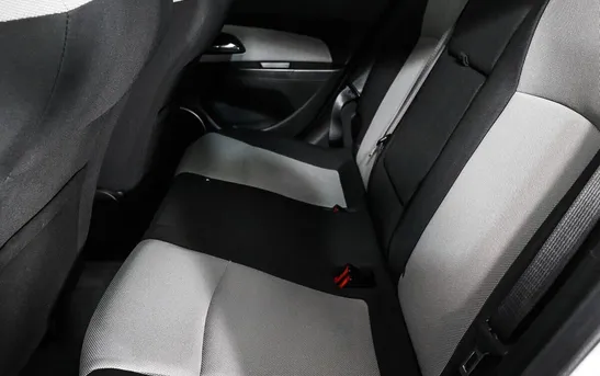 Chevrolet Cruze 1.60 механика, фото №1