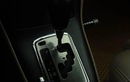 Toyota Avensis 2.00 автомат, фото №1