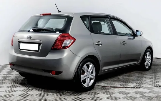 Kia Ceed 1.60 механика, фото №1
