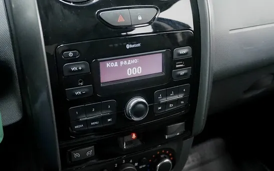 Renault Duster 1.60 механика, фото №1