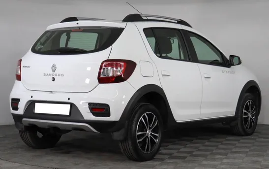 Renault Sandero 1.60 автомат, фото №1