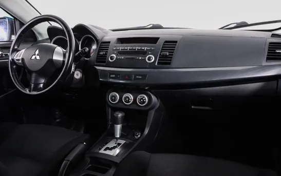 Mitsubishi Lancer 2.00 вариатор, фото №1